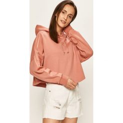 Adidas Originals - Bluza. Różowe bluzy damskie adidas Originals, z aplikacjami, z bawełny, bez rękawów, z kapturem. Za 229,90 zł.