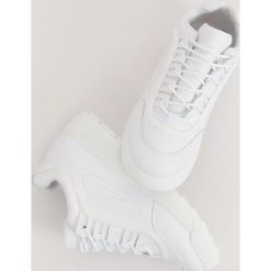 Buty sportowe białe D1909 WHITE. Białe buty sportowe damskie obuwie damskie, z tkaniny. Za 83,78 zł.