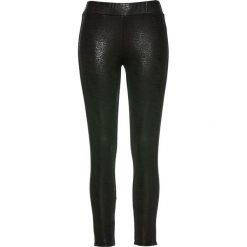 Jegginsy w animalistyczny deseń bonprix czarny. Czarne jeansy damskie bonprix. Za 129,99 zł.
