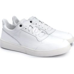 Diesel Sneakersy "S-Hype". Białe sneakersy męskie Diesel, bez zapięcia. Za 349,00 zł.