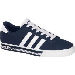 Buty męskie Adidas Daily Team adidas niebieskie. Niebieskie halówki męskie Adidas, z gumy. Za 239,90 zł.