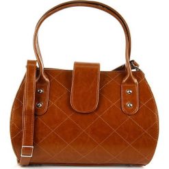 Elegancki kuferek ze skóry naturalnej DAN-A T256 camel - camel. Brązowe kuferki damskie DAN-A, bez wzorów, ze skóry, eleganckie, bez dodatków. Za 219,99 zł.