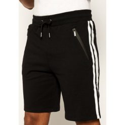 Szorty sportowe Karl Lagerfeld Sebastien Jondeau x Sweat 705002 501901. Czarne spodenki sportowe męskie KARL LAGERFELD, xl, bez wzorów, sportowe. W wyprzedaży za 449,00 zł.