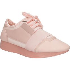 Sportowe casu ab-170. Różowe buty sportowe damskie Casu, bez wzorów, ze skóry ekologicznej, klasyczne. W wyprzedaży za 49,99 zł.