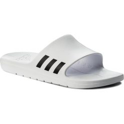 Klapki adidas - Aqualette CG3538 Ftwwht/Cblack/Ftwwht. Białe chodaki męskie Adidas, z tworzywa sztucznego. Za 99,00 zł.