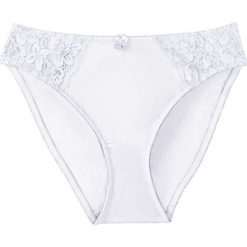 Figi bonprix biały. Białe majtki damskie bonprix, z koronki. Za 29,99 zł.