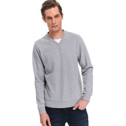 Bluza gładka z kontrastowymi wstawkami. Czerwone bluzy męskie Top Secret, na wiosnę, m, z aplikacjami, z bawełny, z dekoltem w serek, bez rękawów, długie, bez kaptura. Za 89,99 zł.