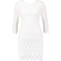 Sukienki: TFNC GLENDA Sukienka etui white