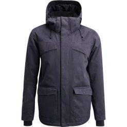 Brunotti HIGHEND Kurtka snowboardowa night blue. Niebieskie kurtki sportowe męskie marki Brunotti, s, bez wzorów, z poliesteru, bez kaptura, narciarskie. W wyprzedaży za 639,20 zł.