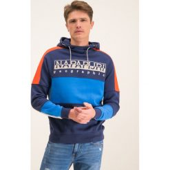 Bluza Napapijri Biri N0YIZU. Niebieskie bluzy męskie Napapijri, m, bez wzorów, z bawełny, bez kołnierzyka, bez rękawów, bez kaptura. W wyprzedaży za 579,00 zł.