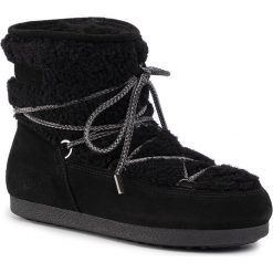 Śniegowce MOON BOOT - Far Side Low Shearl. 242008000003 Black. Czarne kozaki damskie Moon Boot, na zimę, ze skóry, bez obcasa, bez zapięcia. W wyprzedaży za 699,00 zł.