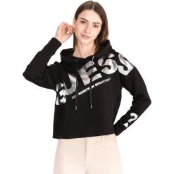 Guess Isadora Bluza Czarny. Czarne bluzy damskie Guess, m, z nadrukiem, z wiskozy. Za 354,95 zł.