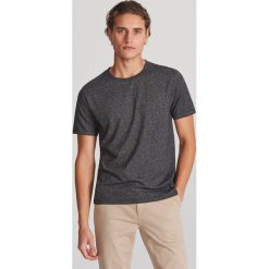 T-shirt basic - Szary. Szare t-shirty męskie Reserved, xl, bez wzorów, bez kołnierzyka. Za 29,99 zł.