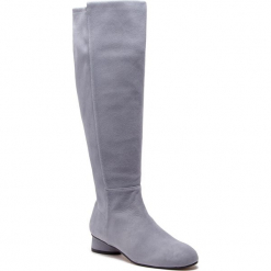 Kozaki STUART WEITZMAN - Eloise 30 YL96230 Dovetail Suede. Szare kozaki damskie marki Stuart Weitzman, ze skóry, bez obcasa, bez zapięcia. W wyprzedaży za 1649,00 zł.