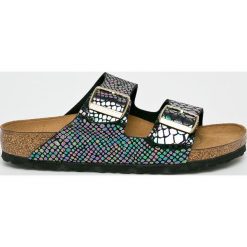 Birkenstock - Klapki Arizona. Klapki damskie Birkenstock, bez wzorów, ze skóry, bez obcasa. Za 279,90 zł.