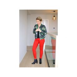 Jesienna bluza bomberka, damska bluza oversize. Bluzy damskie ekoszale, na jesień, s, z dzianiny. Za 162,00 zł.