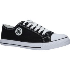 Czarne trampki sznurowane Casu 083. Czarne trampki i tenisówki damskie Casu, bez wzorów, na sznurówki. Za 59,99 zł.