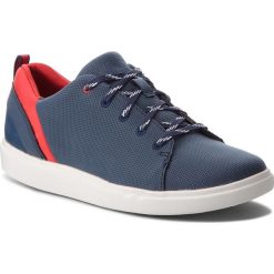 Sneakersy CLARKS - Step Verve Lo. 261331274 Navy. Czerwone półbuty damskie Clarks, na co dzień, bez wzorów, ze skóry ekologicznej, bez obcasa, bez zapięcia. W wyprzedaży za 169,00 zł.
