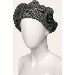 Liu Jo - Beret. Czarne czapki damskie Liu Jo, bez wzorów, z poliesteru. Za 369,90 zł.