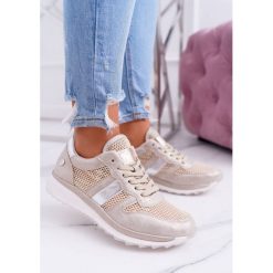 Obuwie Sportowe Damskie Przewiewna Siatka XTI-49009 Złote Airy. Żółte buty sportowe damskie Xti, sportowe, na fitness i siłownię. Za 209,00 zł.