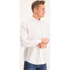 Koszula Marc O'Polo B217 6684 2156. Białe koszule męskie Marc O'Polo, s, bez wzorów, z bawełny, casualowe, polo, bez rękawów. W wyprzedaży za 179,00 zł.