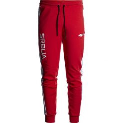 Spodnie dresowe męskie Serbia Pyeongchang 2018 SPMD700 - czerwony wiśniowy. Czerwone bez kategorii 4f, na zimę, z napisami, z bawełny. Za 114,95 zł.