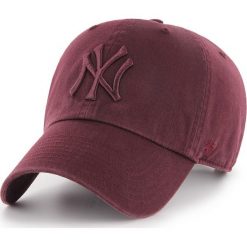 47brand - Czapka New York Yankees. Brązowe czapki z daszkiem męskie marki 47brand, z bawełny. W wyprzedaży za 89,90 zł.