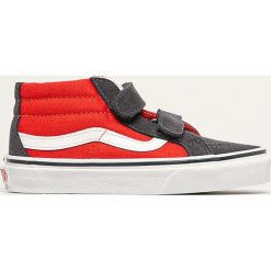 Vans - Trampki dziecięce. Czerwone trampki chłopięce Vans, bez wzorów, ze skóry, z okrągłym noskiem, bez zapięcia. Za 239,90 zł.