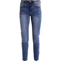 Lost Ink Jeansy Slim Fit mid denim / chia wash. Niebieskie jeansy damskie marki Lost Ink, z elastanu. W wyprzedaży za 129,35 zł.