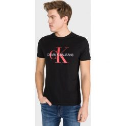 Calvin Klein Koszulka Czarny. Czarne podkoszulki męskie Calvin Klein, xxl, z nadrukiem, z bawełny, z krótkim rękawem. Za 204,95 zł.