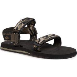 Sandały QUIKSILVER - AQYL100748 Xgkg. Zielone sandały męskie Quiksilver, z tworzywa sztucznego, bez zapięcia. Za 149,00 zł.