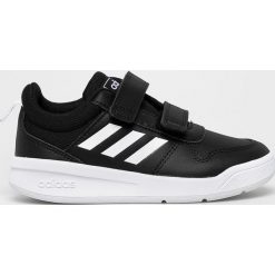 Adidas - Buty dziecięce Tensaurus C. Czarne trampki chłopięce Adidas, bez wzorów, ze skóry, sportowe, z okrągłym noskiem, bez zapięcia. W wyprzedaży za 89,90 zł.