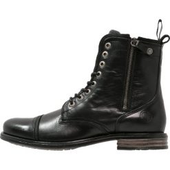Buty zimowe męskie: Sneaky Steve FORDHAM Botki sznurowane black