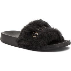Klapki GUESS - FIMYR4 FUR19 001. Czarne sandały dziewczęce Guess, z tworzywa sztucznego, bez zapięcia. W wyprzedaży za 119,00 zł.