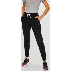 Reebok - Legginsy. Czarne legginsy marki Reebok, s, z elastanu. Za 179,90 zł.