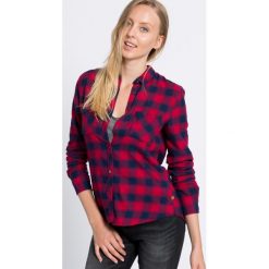 Pepe Jeans - Koszula Denise. Szare bluzki damskie Pepe Jeans, na co dzień, s, w kratkę, z bawełny, klasyczne, z klasycznym kołnierzykiem, z długim rękawem. W wyprzedaży za 169,90 zł.