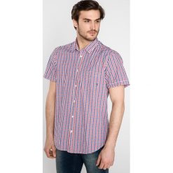 Trussardi Jeans Koszula Niebieski Czerwony Biały. Czerwone koszule męskie Trussardi Jeans, w kratkę, z elastanu, bez kołnierzyka, z krótkim rękawem. Za 524,95 zł.