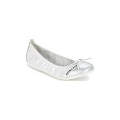 Baleriny LPB Shoes CAPRICE. Białe baleriny damskie marki LPB Shoes, bez wzorów, bez obcasa. Za 159,20 zł.