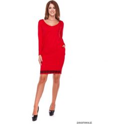 LATORI - Sukienka Damska Tuba Z Koronką LM32/1. Czerwone sukienki dzianinowe Pakamera, w koronkowe wzory, dekolt w kształcie v, mini. Za 119,00 zł.