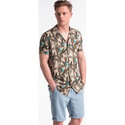 Koszula męska z krótkim rękawem K482 - beżowa. Brązowe koszule męskie Ombre Clothing, na lato, s, bez wzorów, z materiału, klasyczne, z klasycznym kołnierzykiem, z krótkim rękawem. Za 29,00 zł.