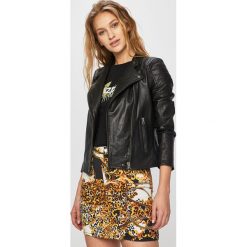 Pepe Jeans - Kurtka skórzana Emmylou. Czarne kurtki damskie Pepe Jeans, s, bez wzorów, z poliesteru, krótkie. Za 1099,00 zł.