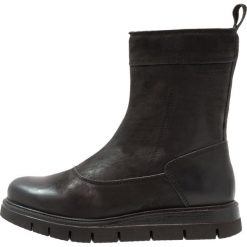 Buty damskie: Ten Points PAULA Botki na platformie black