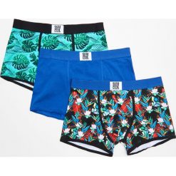 3 pack bokserek - Fioletowy. Fioletowe bokserki męskie Cropp. Za 59,99 zł.