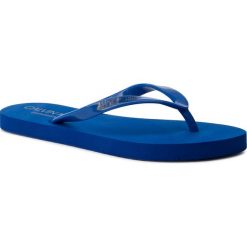 Japonki CALVIN KLEIN - Ff Sandal KW0KW00397 446. Niebieskie klapki damskie Calvin Klein, bez wzorów, z tworzywa sztucznego, bez obcasa. W wyprzedaży za 99,00 zł.