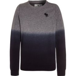 Abercrombie & Fitch WHERES MY CREW Bluza grey to navy dip dye. Szare bluzy chłopięce marki Abercrombie & Fitch, z bawełny. Za 179,00 zł.