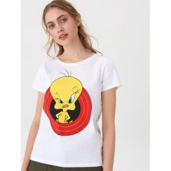 Koszulka Looney Tunes - Biały. Białe koszulki damskie House, s, bez wzorów, bez kołnierzyka, bez rękawów. Za 39,99 zł.