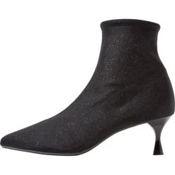 Peter Kaiser QUILL Botki schwarz sia. Czarne botki damskie skórzane marki Peter Kaiser. Za 679,00 zł.
