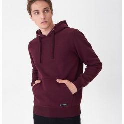 Bluza z kapturem basic - Bordowy. Czerwone bluzy męskie House, s, bez wzorów, z kapturem, bez rękawów, z kapturem. Za 79,99 zł.