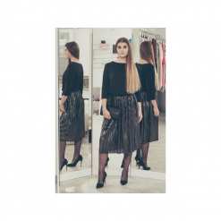Sukienka Elegantka. Niebieskie sukienki balowe marki bonprix, w paski, z bawełny, z dekoltem w serek, moda ciążowa, plisowane. Za 183,20 zł.