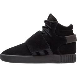 Adidas Originals TUBULAR INVADER STRAP Tenisówki i Trampki wysokie core black/footwear white. Czarne tenisówki męskie adidas Originals, z materiału. W wyprzedaży za 303,20 zł.